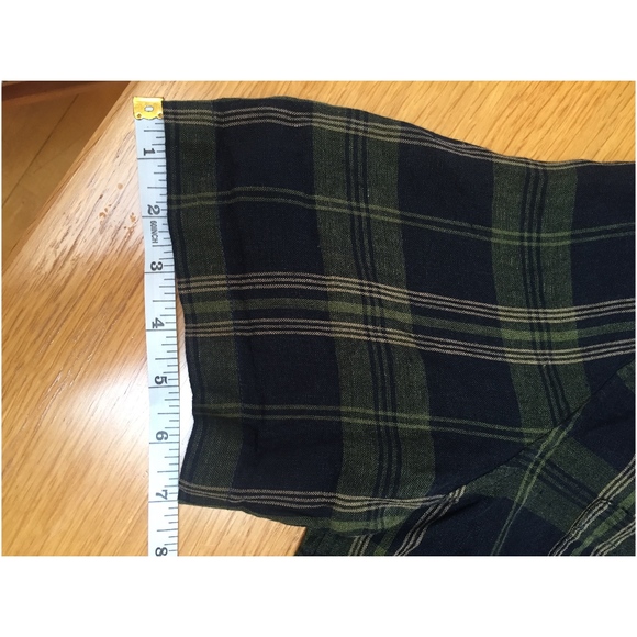 Vince Plaid Button Down Short Sleeve Medium - Picture 5 of 6